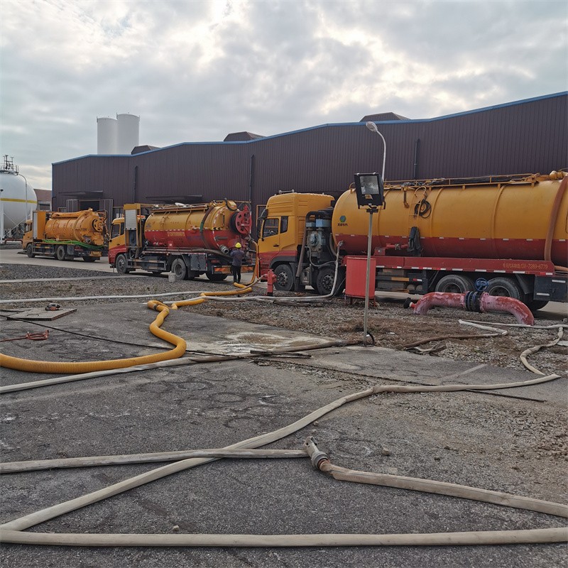 岳池污水池清理