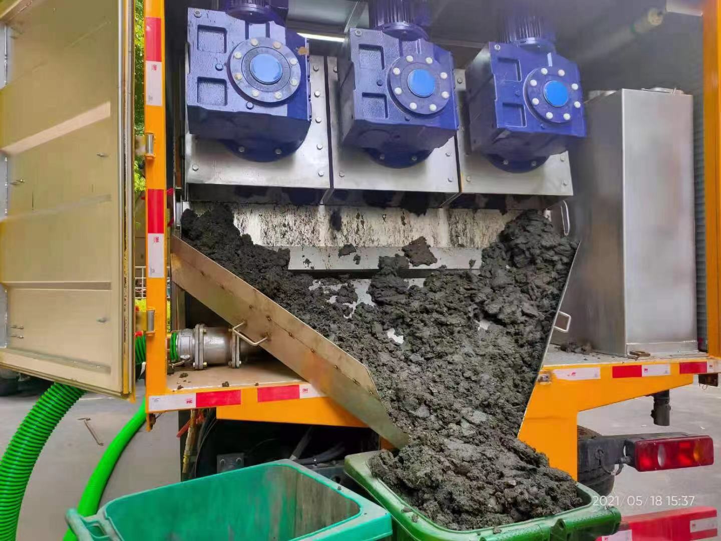 岳池化粪池清掏城市维护站-泥浆净化干湿分离处理